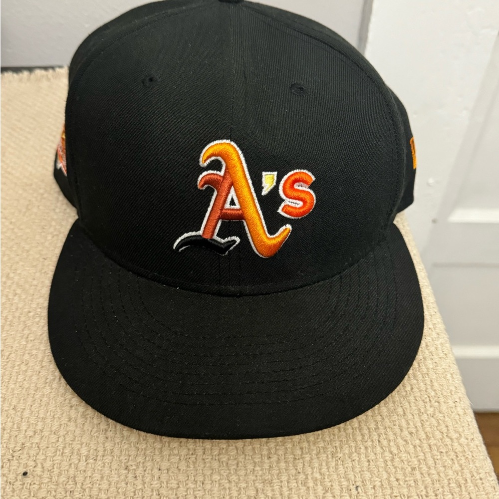 Oakland Athletics MLB Jungle Team Black 59FIFTY Fitted Cap Size 8
